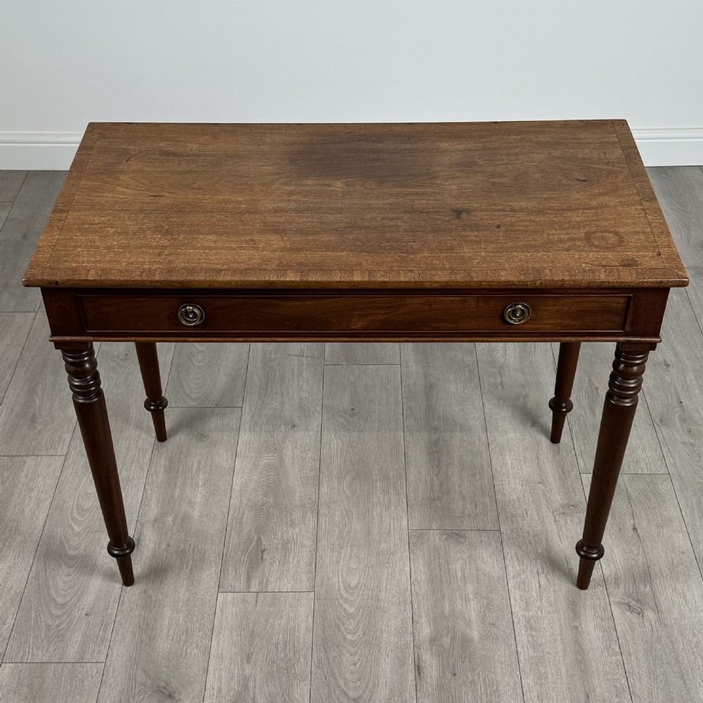 Antique 18th Century Good Quality Writing Table In Mahogany  View IX