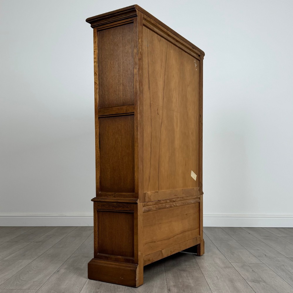 Antique 20th Century Old Charm Display Cabinet In Oak  View V