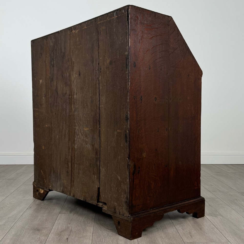  Antique 18th Century Fine Quality Bureau In Oak  View VI