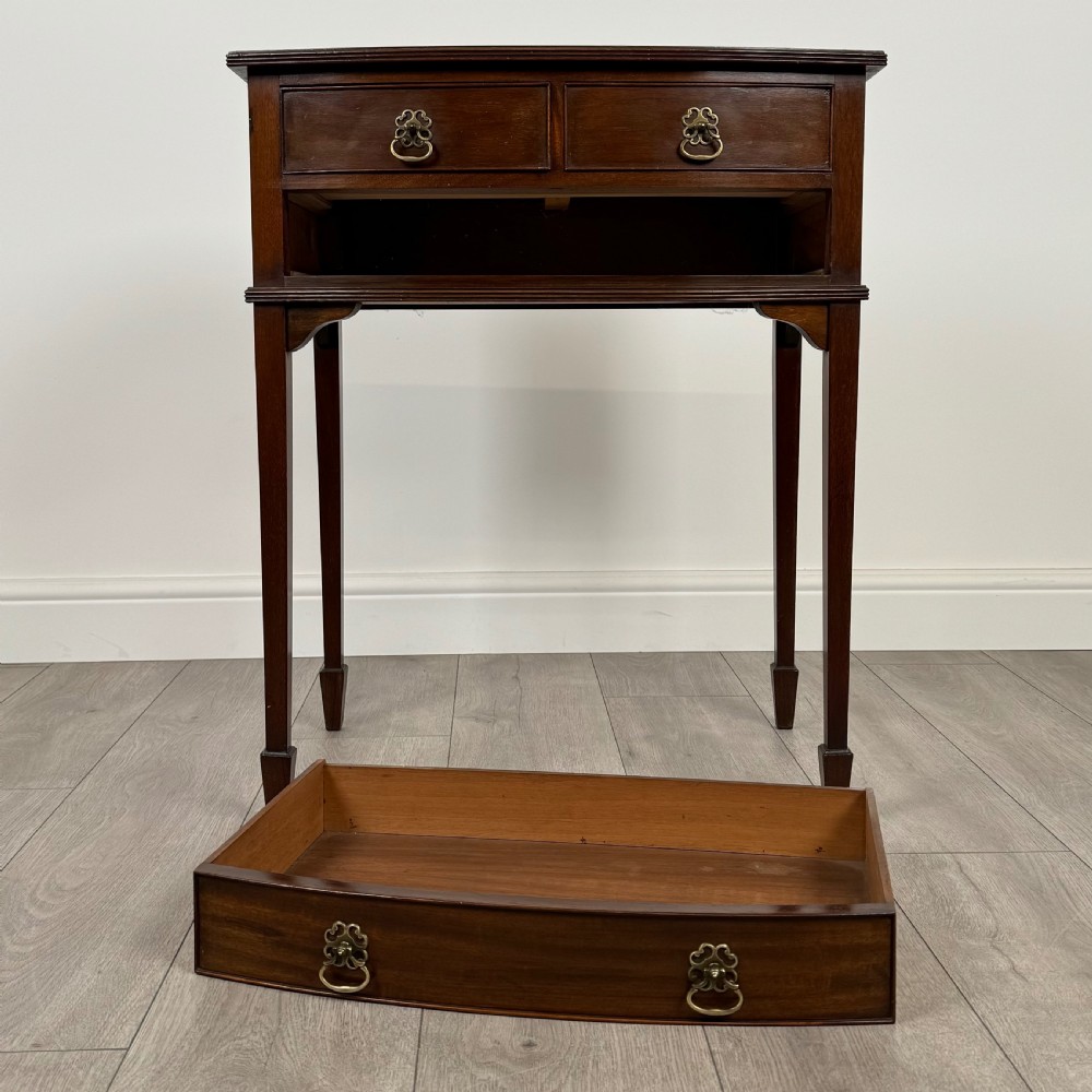 Antique 20th Century Small Mahogany Side Table View X