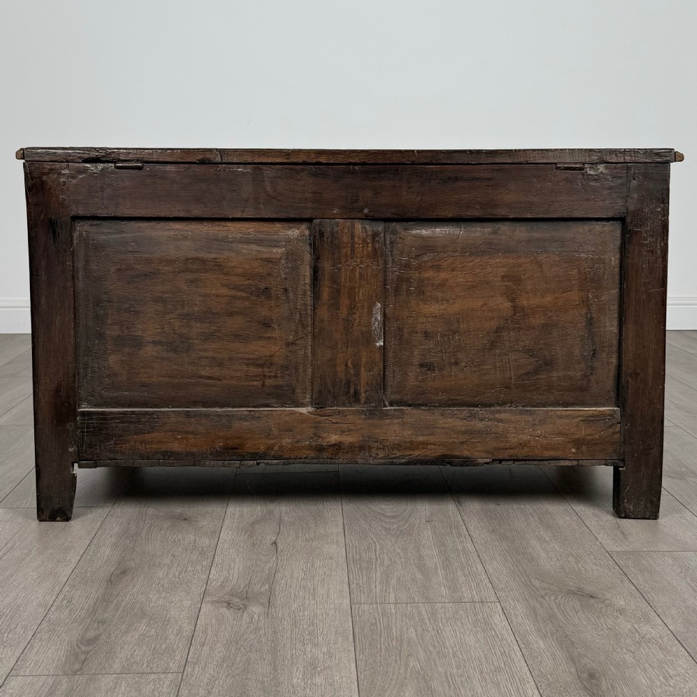  Antique 17th Century Fine Quality Coffer / Blanket Box In Oak  View V