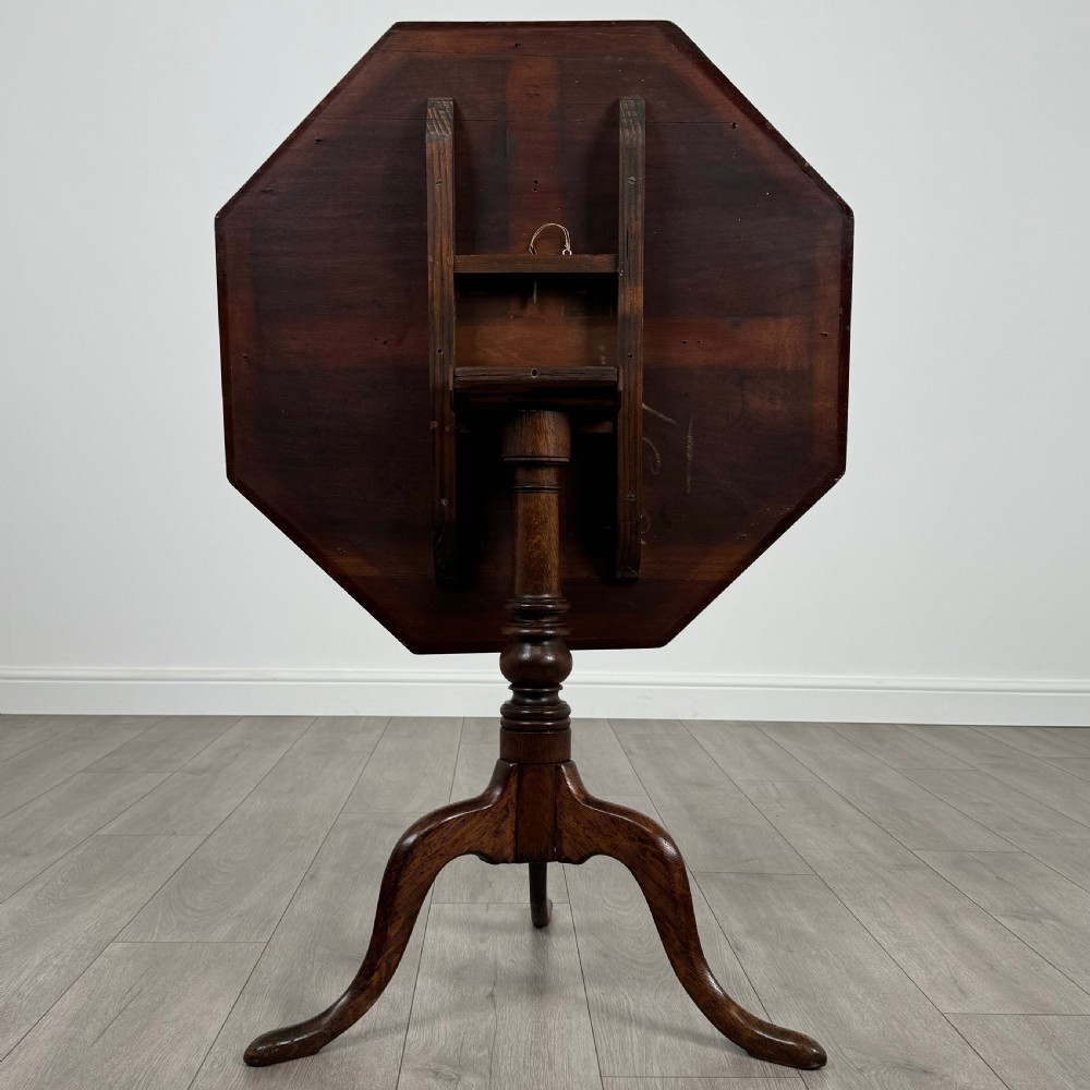 Antique 18th Century Octagonal Tilt Top Tripod Table In Oak View III