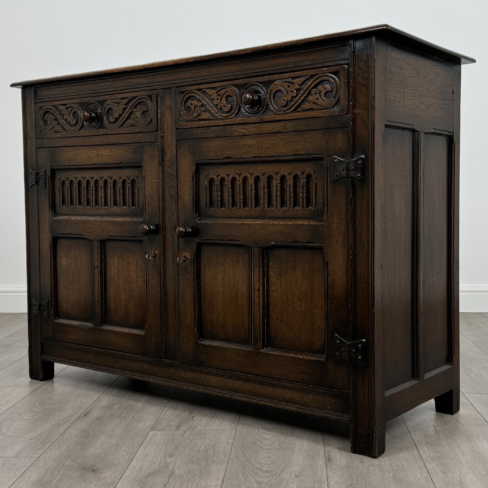 Antique 20th Century Good Quality Sideboard In Oak View III