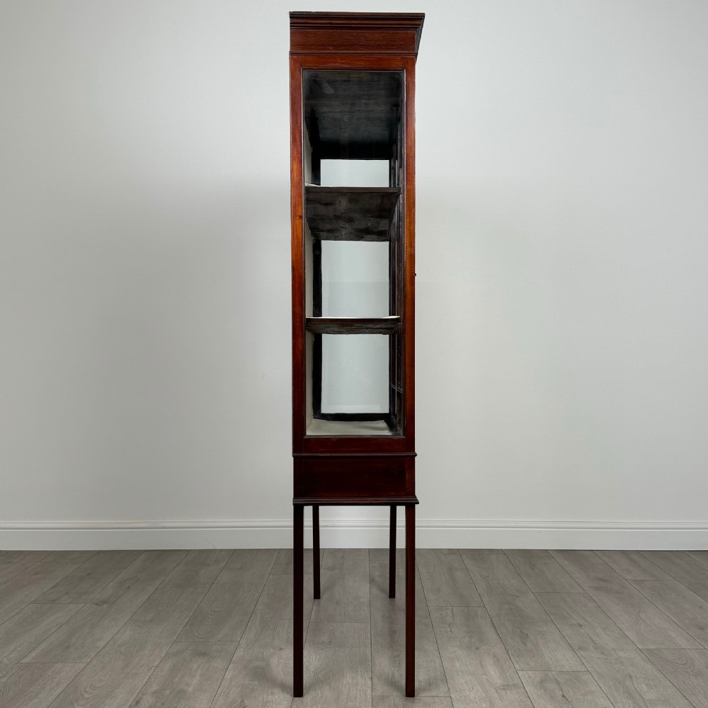  Antique 20th Century Good Quality Display Cabinet In Mahogany View VII