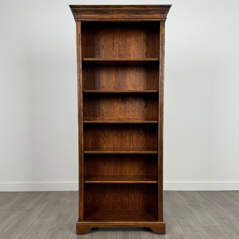  Vintage 20th Century Fine Quality Open Bookcase In Oak 