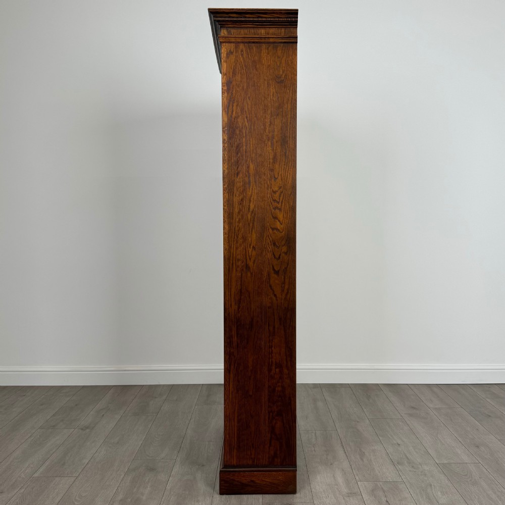  Vintage 20th Century Fine Quality Open Bookcase In Oak  View III