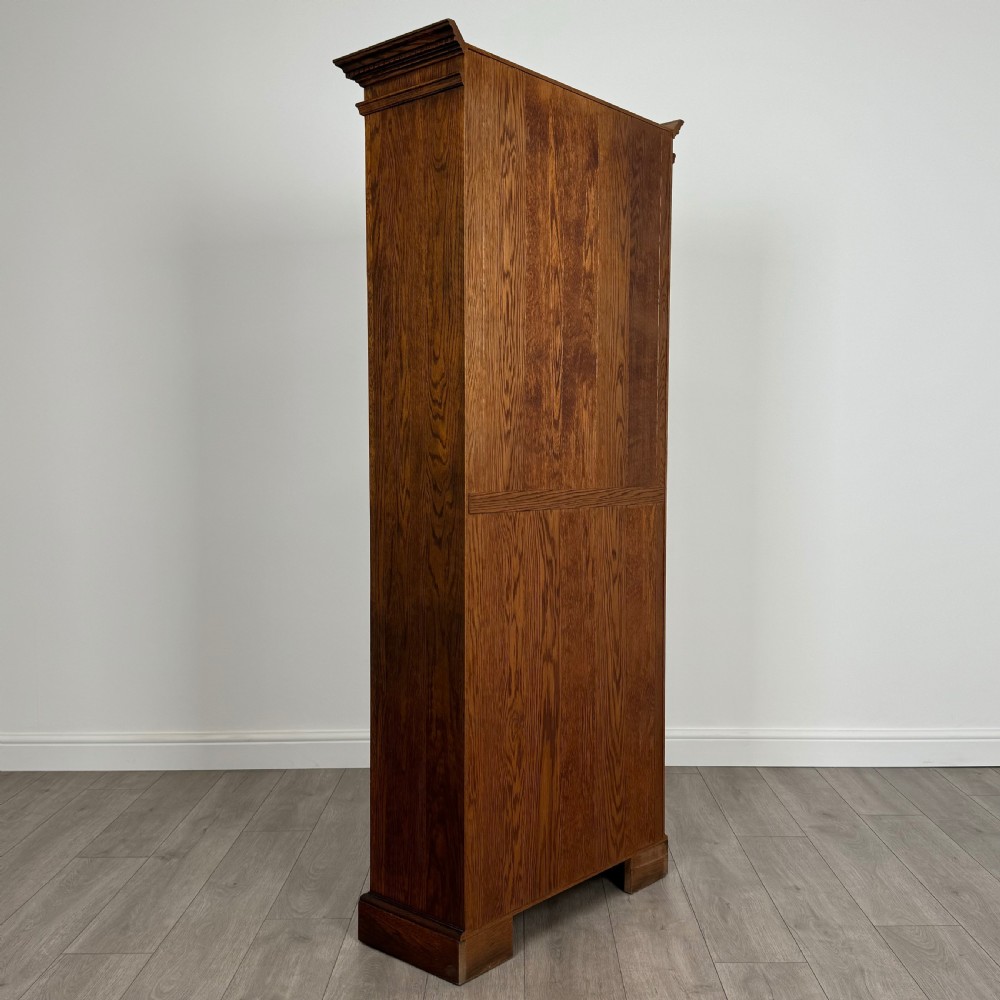  Vintage 20th Century Fine Quality Open Bookcase In Oak  View IV