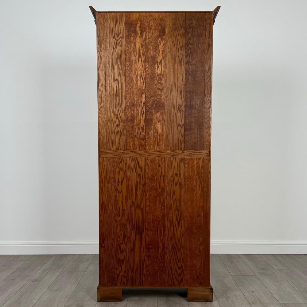  Vintage 20th Century Fine Quality Open Bookcase In Oak  View V