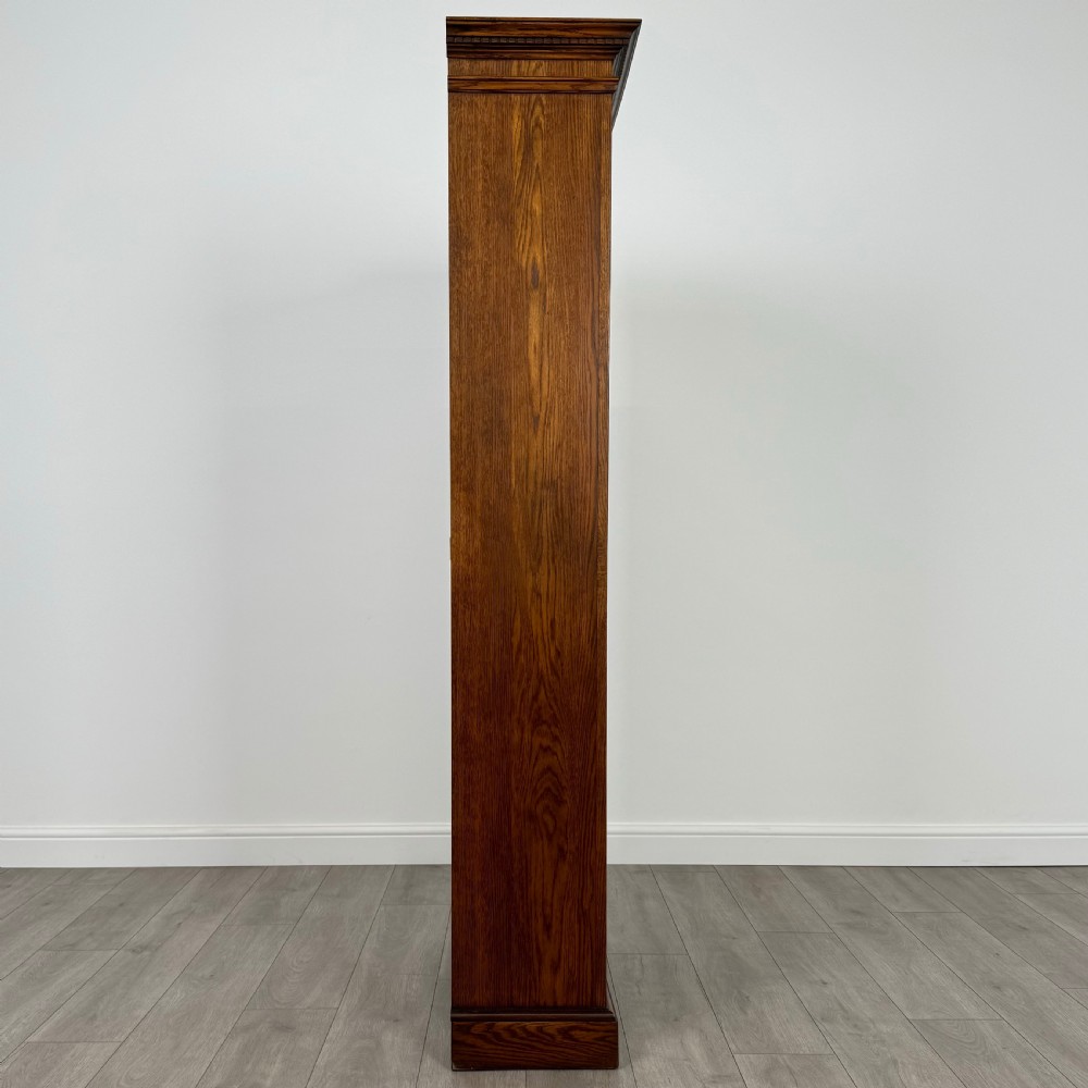  Vintage 20th Century Fine Quality Open Bookcase In Oak  View VII