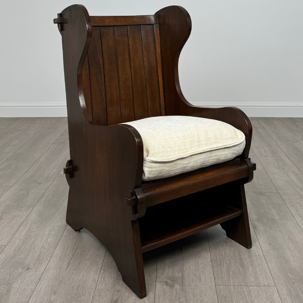 Antique 20th Century Quality Pair Of Lambing Chairs In Oak View VIII