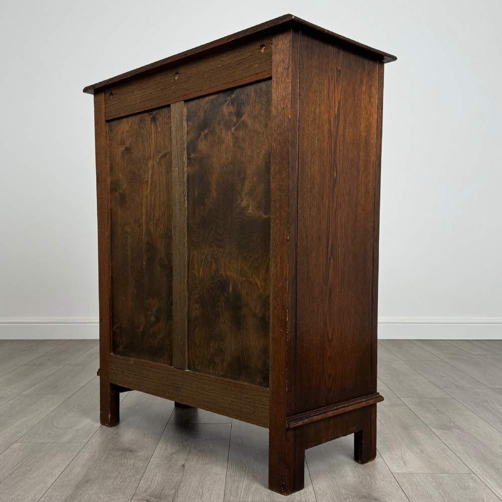 Antique 20th Century Golden Oak Cupboard View VII