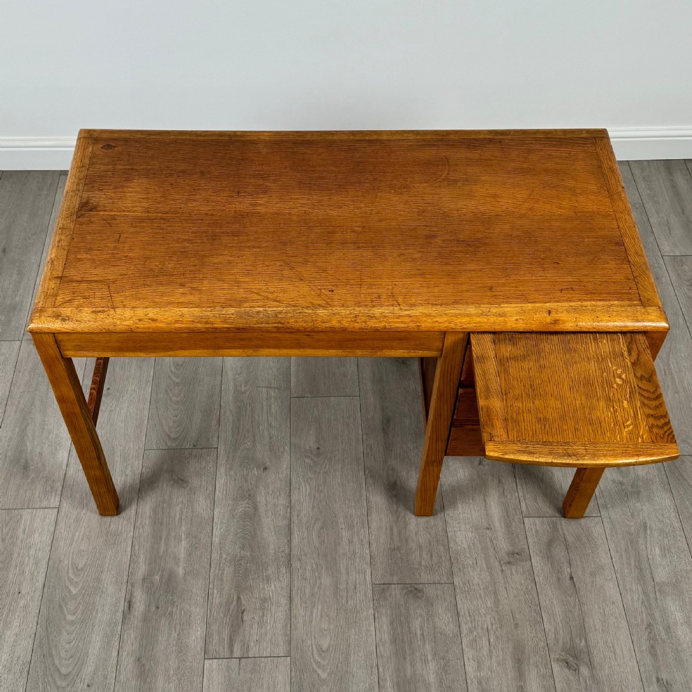  Vintage 20th Century Good Quality Desk In Oak  View X