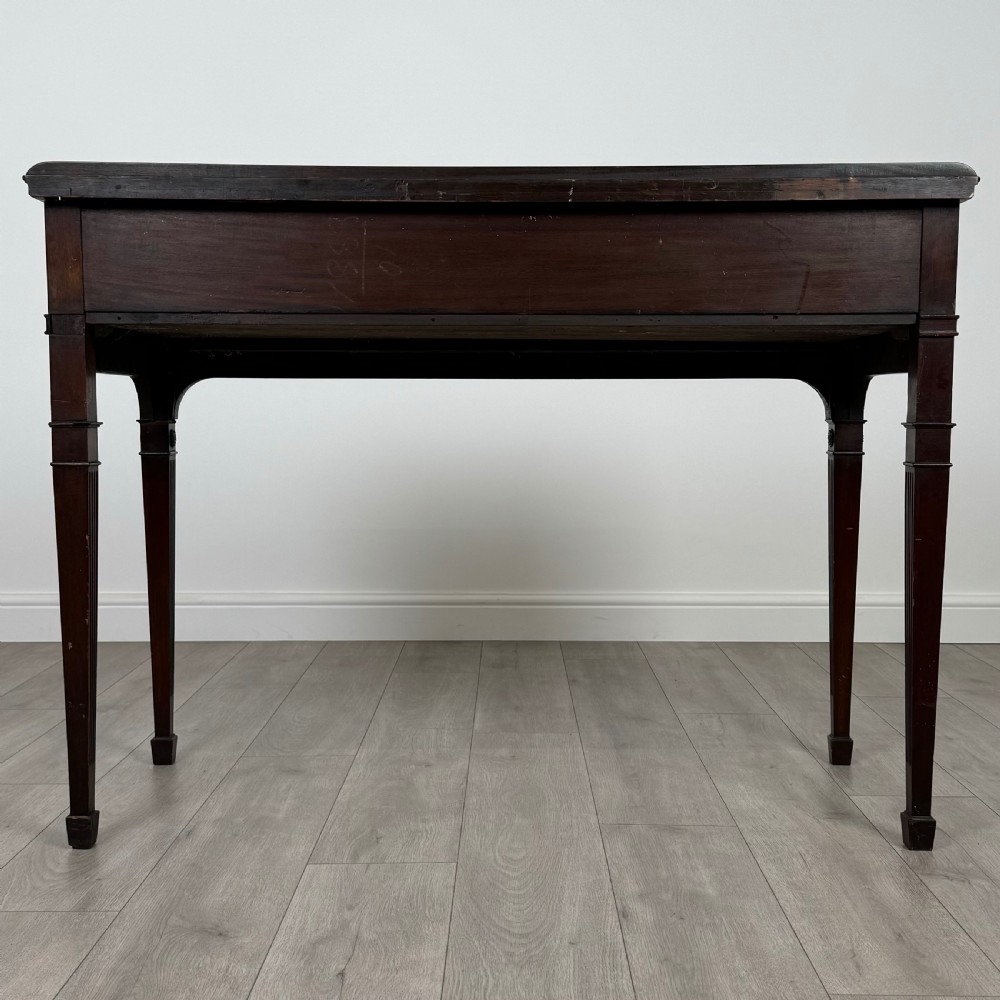  Antique 20th Century Side Table In Mahogany  View V