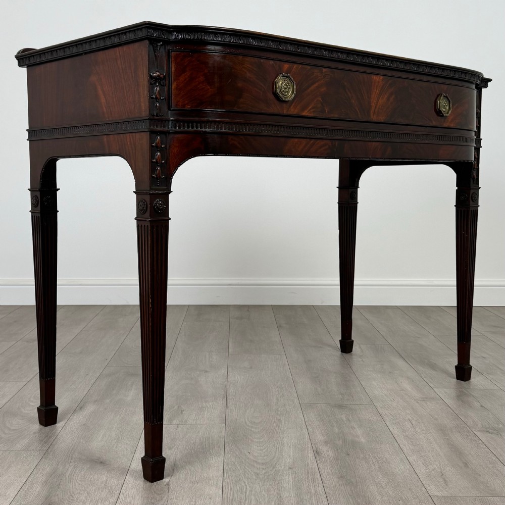  Antique 20th Century Side Table In Mahogany  View VIII
