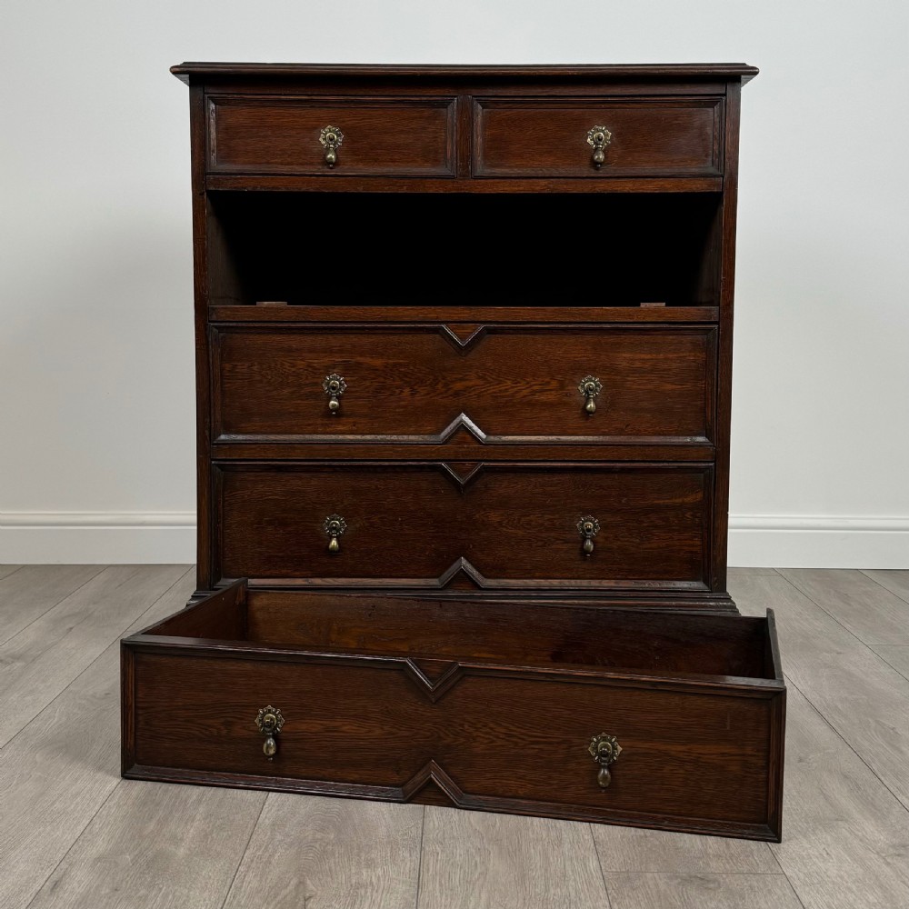 Antique 20th Century Jacobean Style Chest Of Drawers In Oak  View X