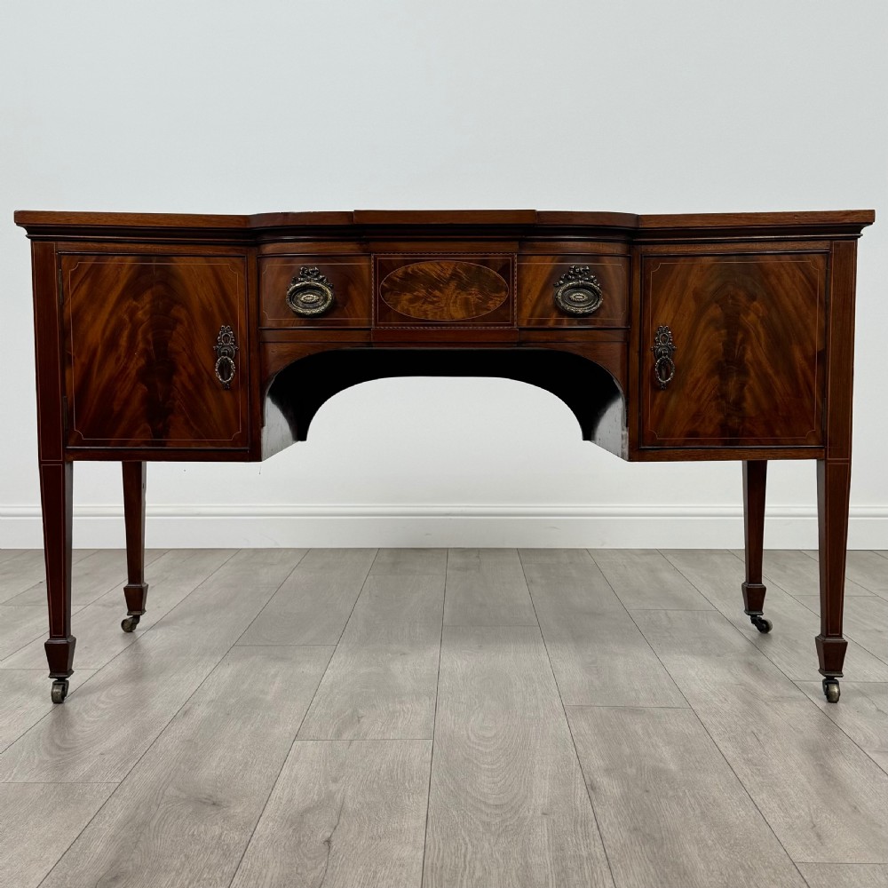 Antique 20th Century Fine Quality Desk In Mahogany 