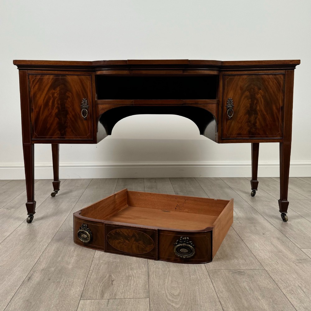 Antique 20th Century Fine Quality Desk In Mahogany  View XI
