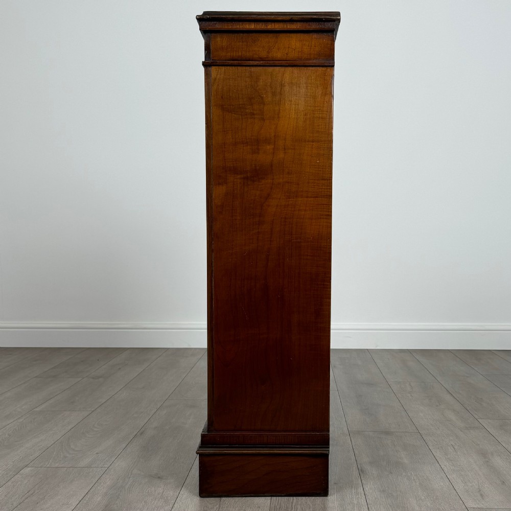 Antique 18th Century Small Open Bookcase In Mahogany  View III