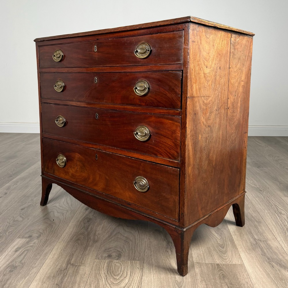  Antique 18th Century Chest Of Drawers In Mahogany  View II