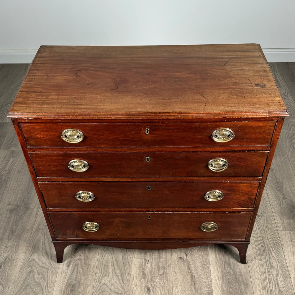  Antique 18th Century Chest Of Drawers In Mahogany  View IX