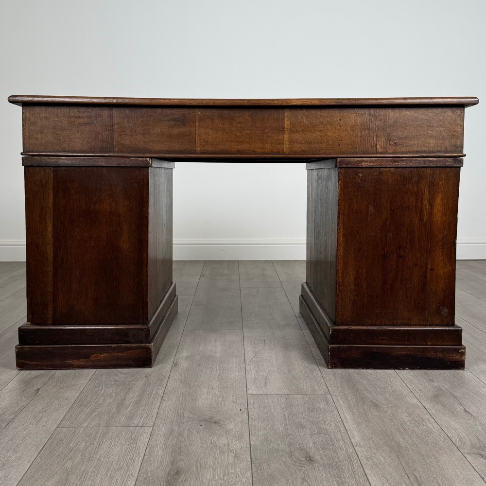  Antique 19th Century Pedestal Desk In Oak View V