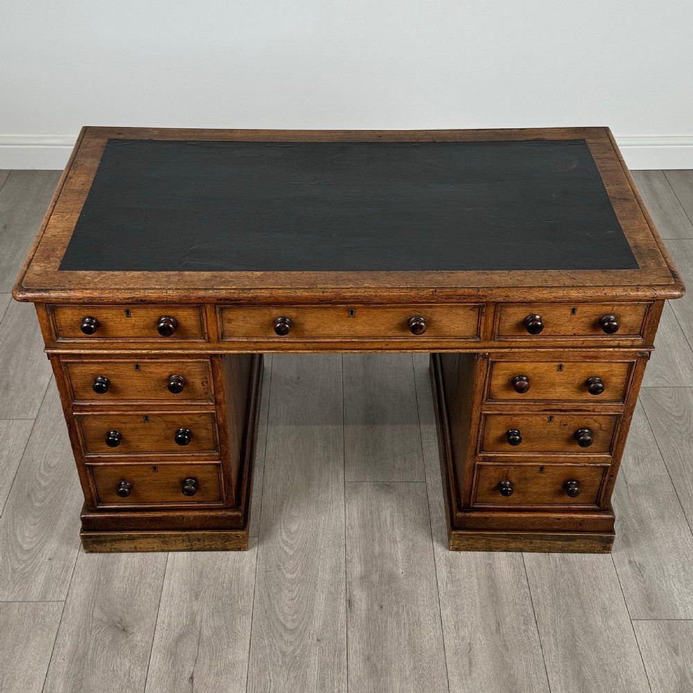  Antique 19th Century Pedestal Desk In Oak View IX