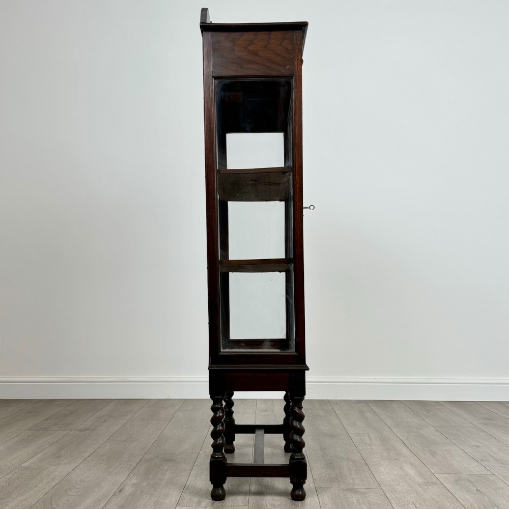  Antique 20th Century Barley Twist Cabinet In Oak View VIII