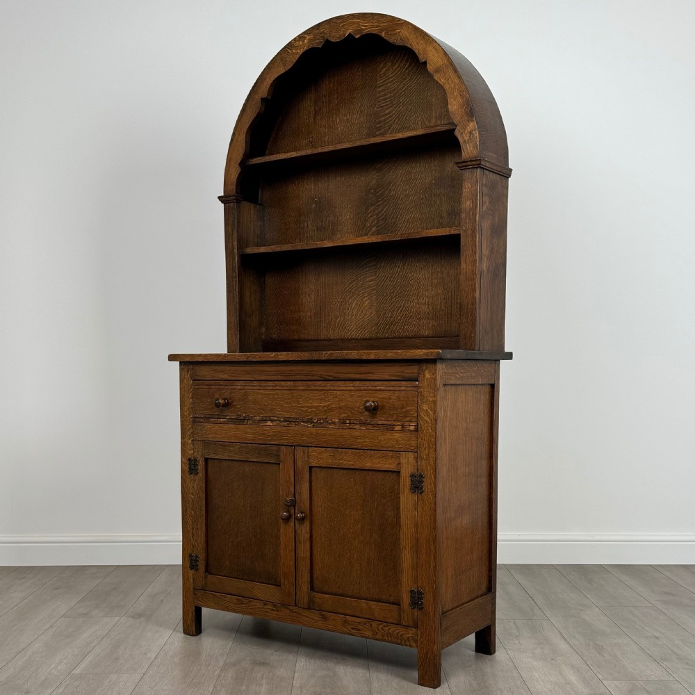 Antique 20th Century Good Quality Dresser In Oak  View III