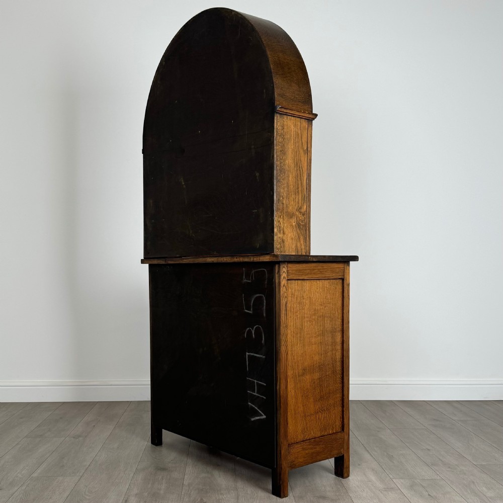 Antique 20th Century Good Quality Dresser In Oak  View VIII