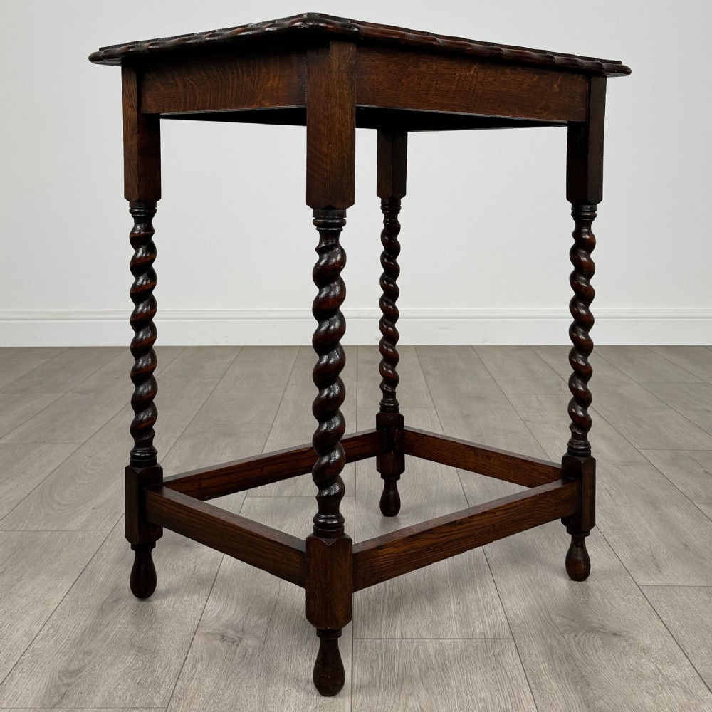  Antique 20th Century Good Quality Side Table In Oak  View IV
