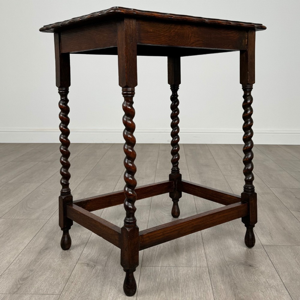  Antique 20th Century Good Quality Side Table In Oak  View VIII