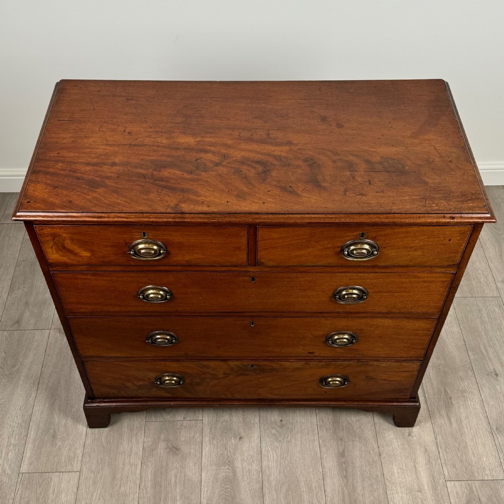 Antique 18th Century Chest Of Drawers In Mahogany  View IX