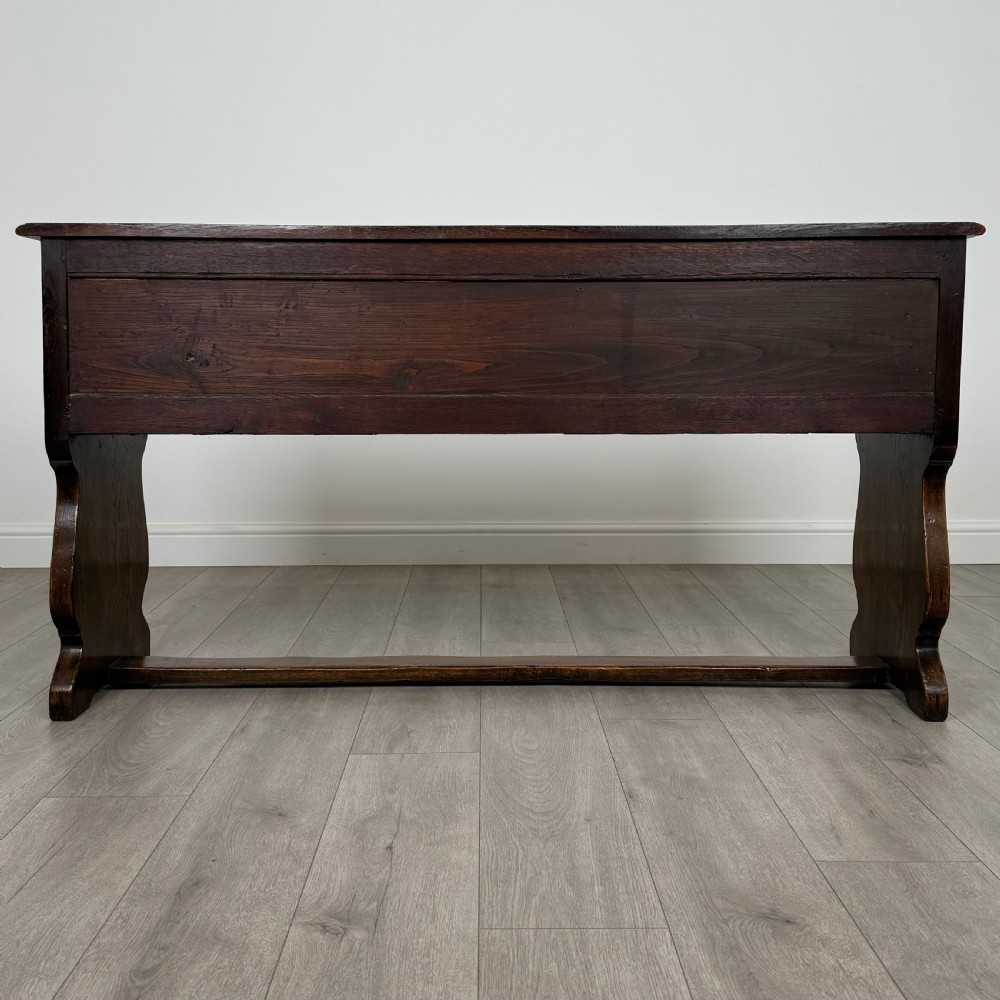 Antique 20th Century Fine Quality Sideboard In Oak  View V
