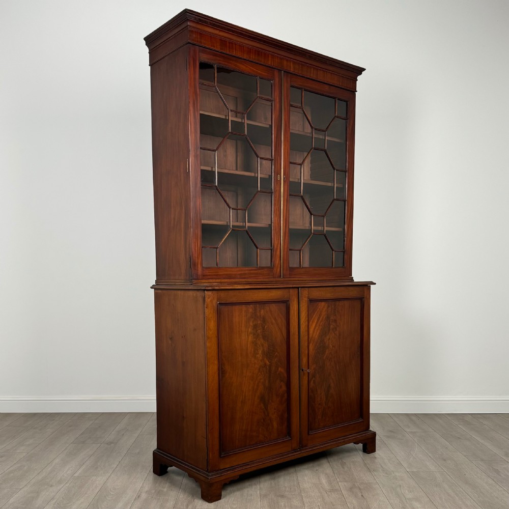  Antique 18th Century Bookcase On Cupboard In Mahogany  View X
