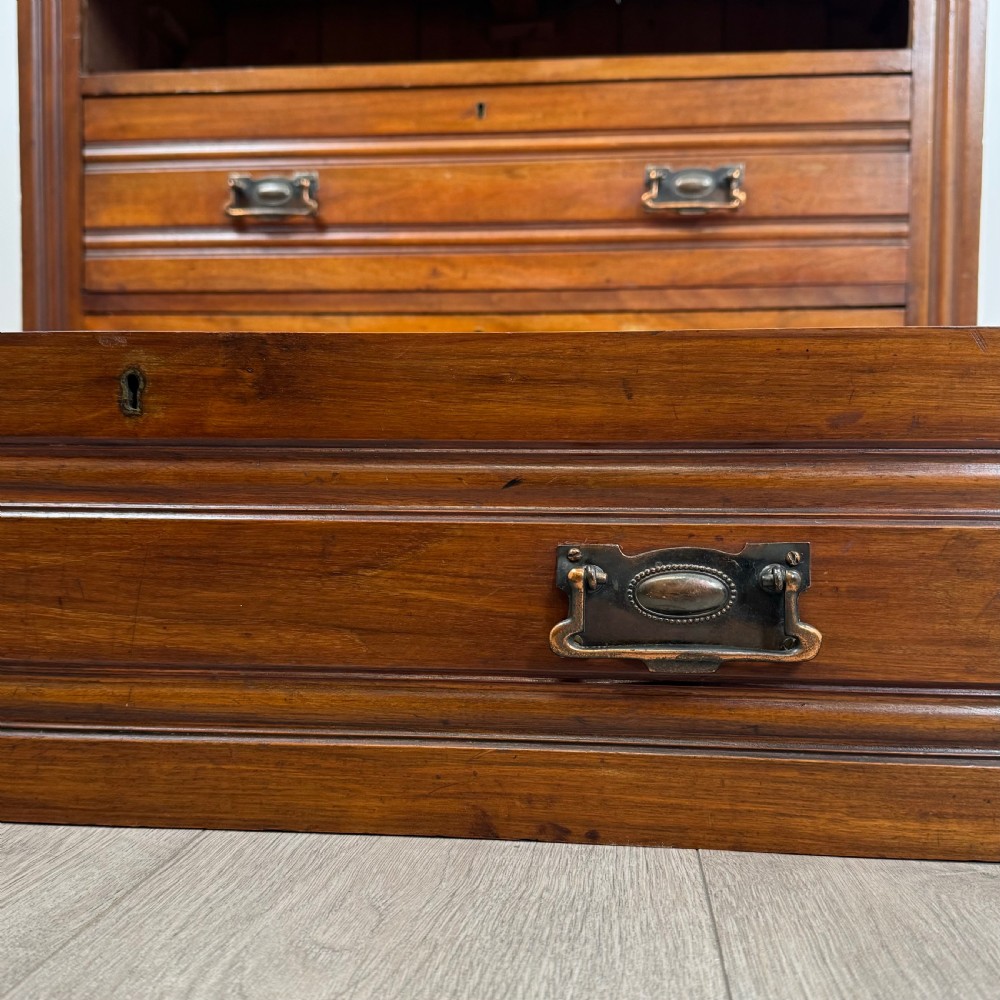 Antique 20th Century Good Quality Walnut Chest Of Drawers  View XI