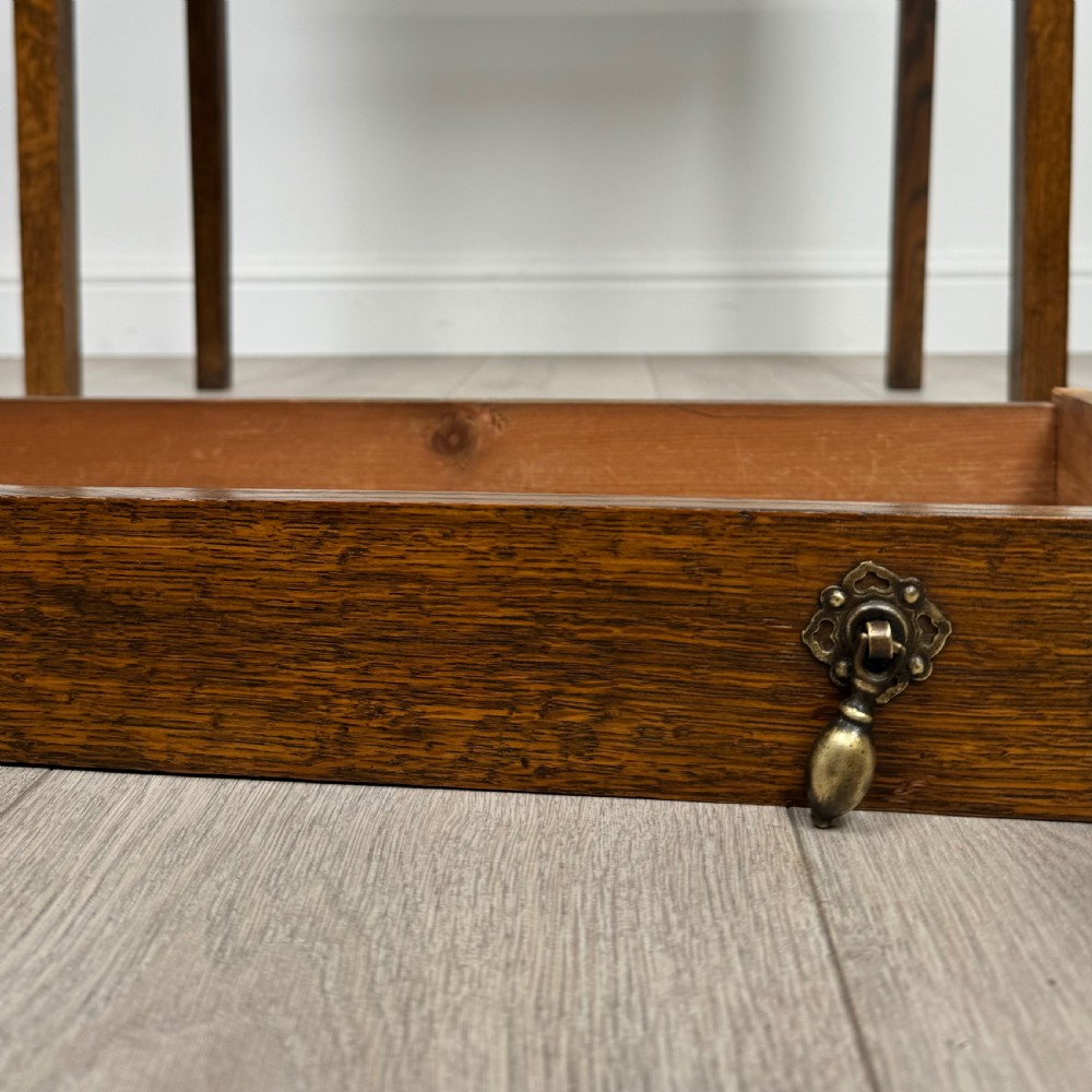 Antique 18th Century Good Quality Small Oak Writing Table  View XI