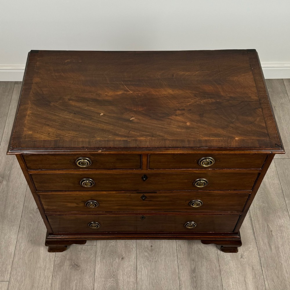 Antique 18th Century Small Chest Of Drawers In Mahogany View IX