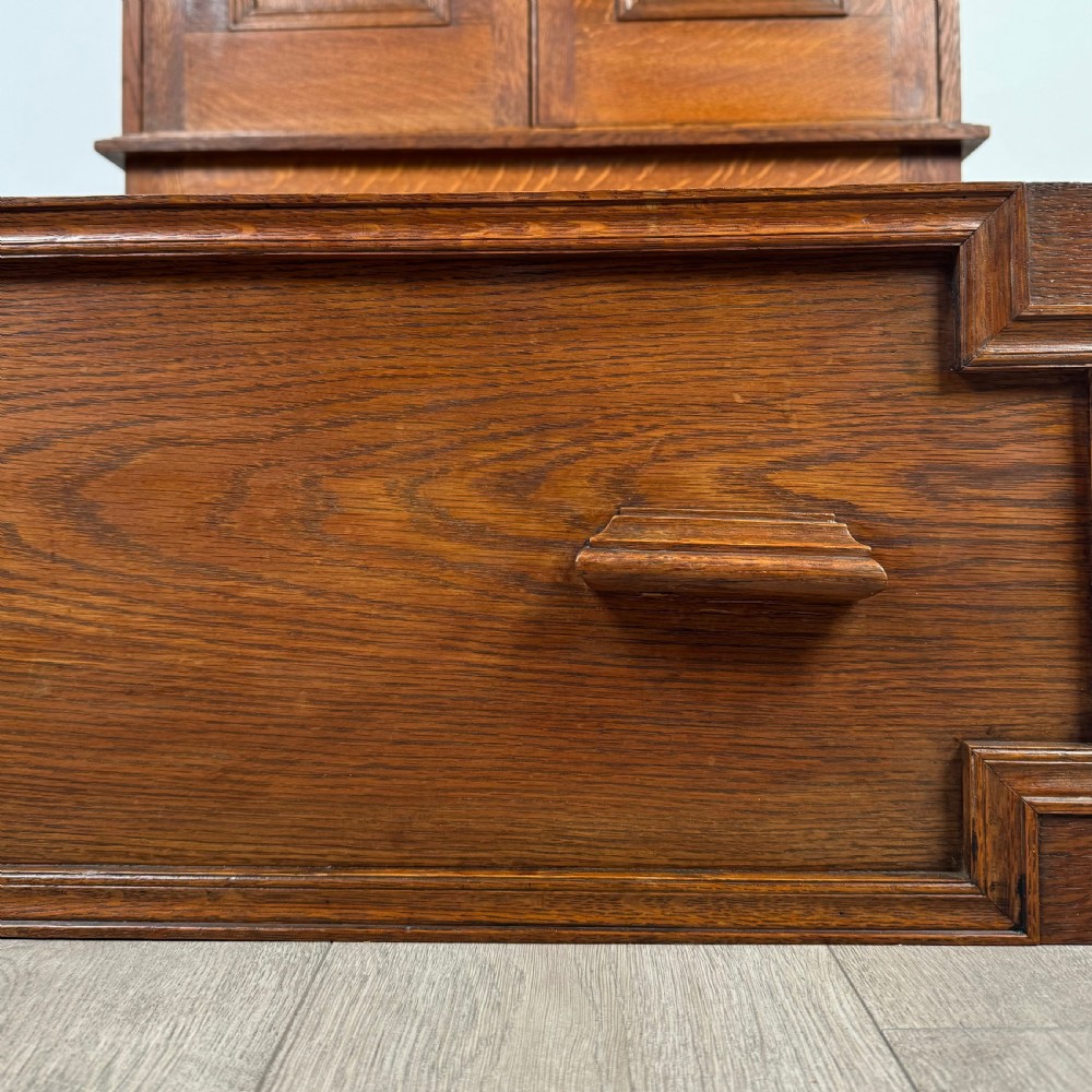 Antique 20th Century Good Quality Wardrobe In Oak  View X