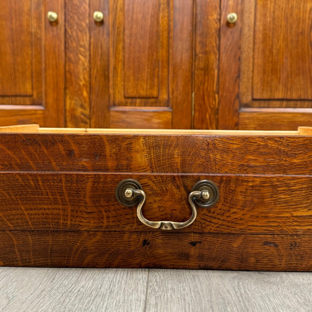  Antique 20th Century Fine Quality Dresser Base In Oak  View XII