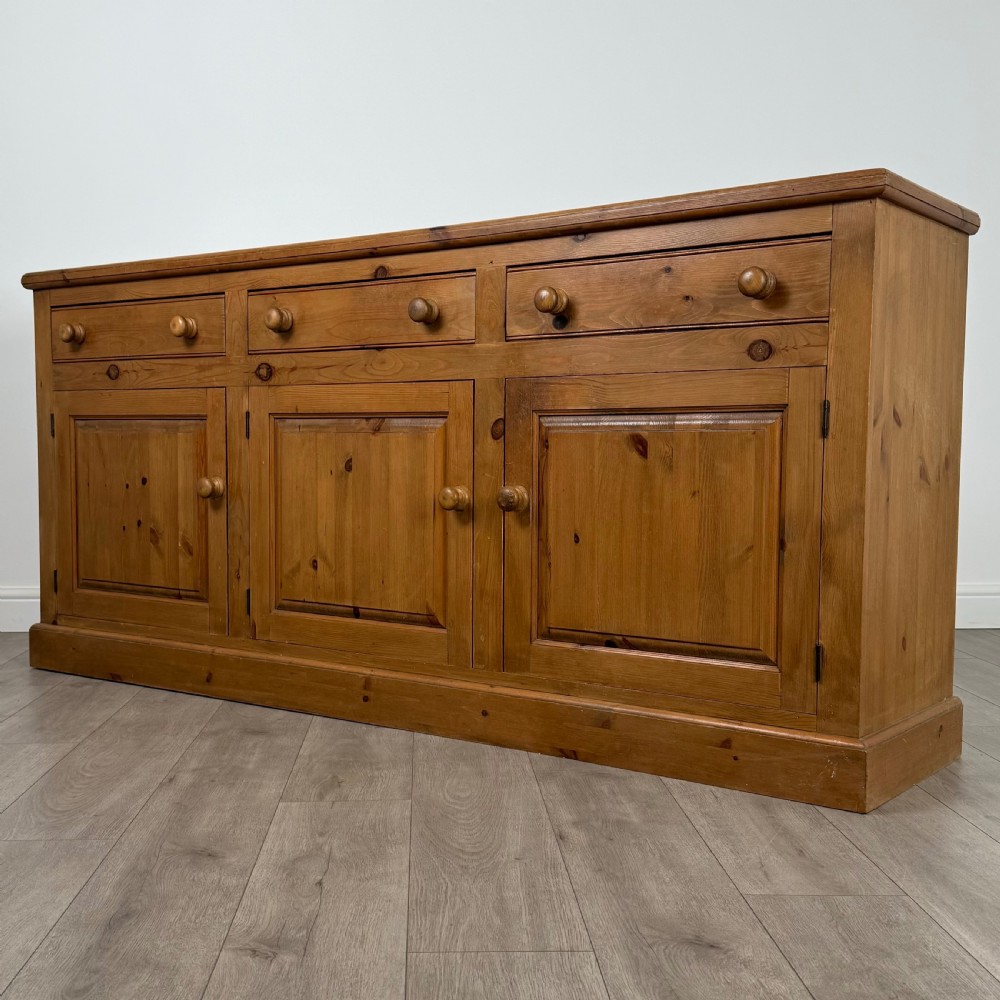  Vintage 20th Century Fine Quality Large Sideboard In Pine  View III
