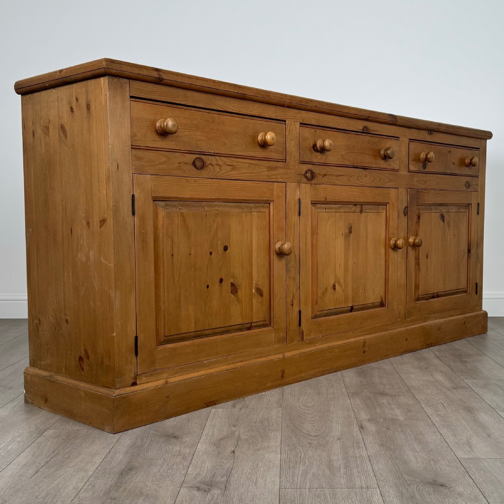  Vintage 20th Century Fine Quality Large Sideboard In Pine  View VIII