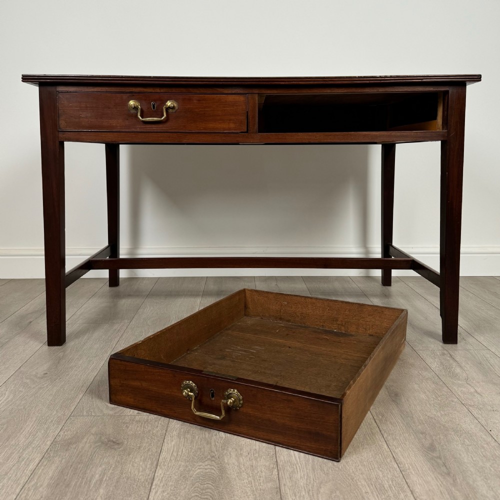 Antique 18th Century Writing Table In Mahogany  View X