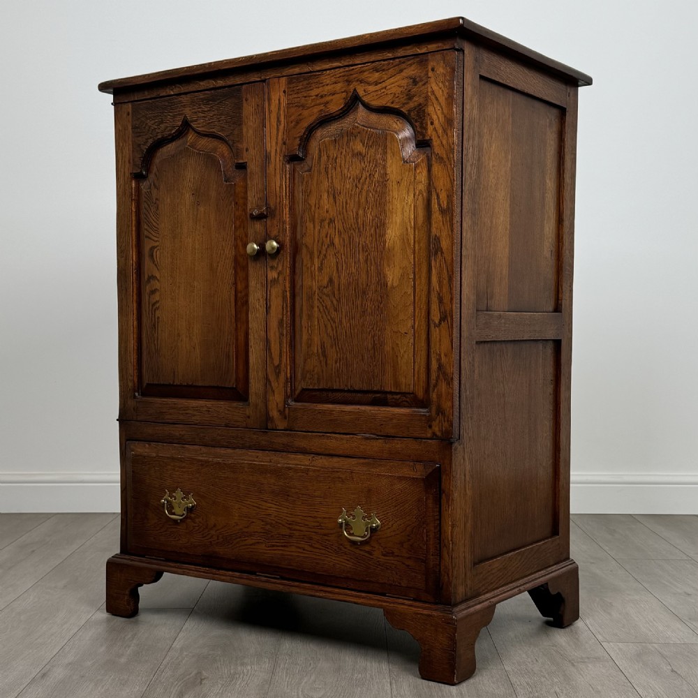 Antique 20th Century Cupboard In Oak  View III