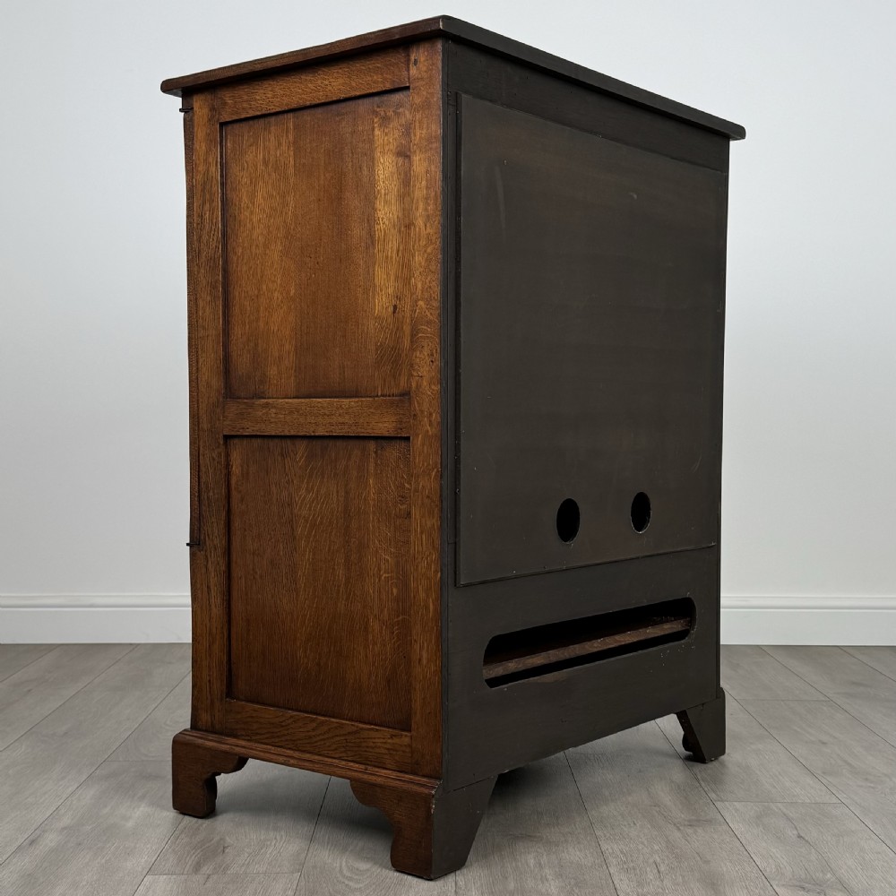 Antique 20th Century Cupboard In Oak  View V