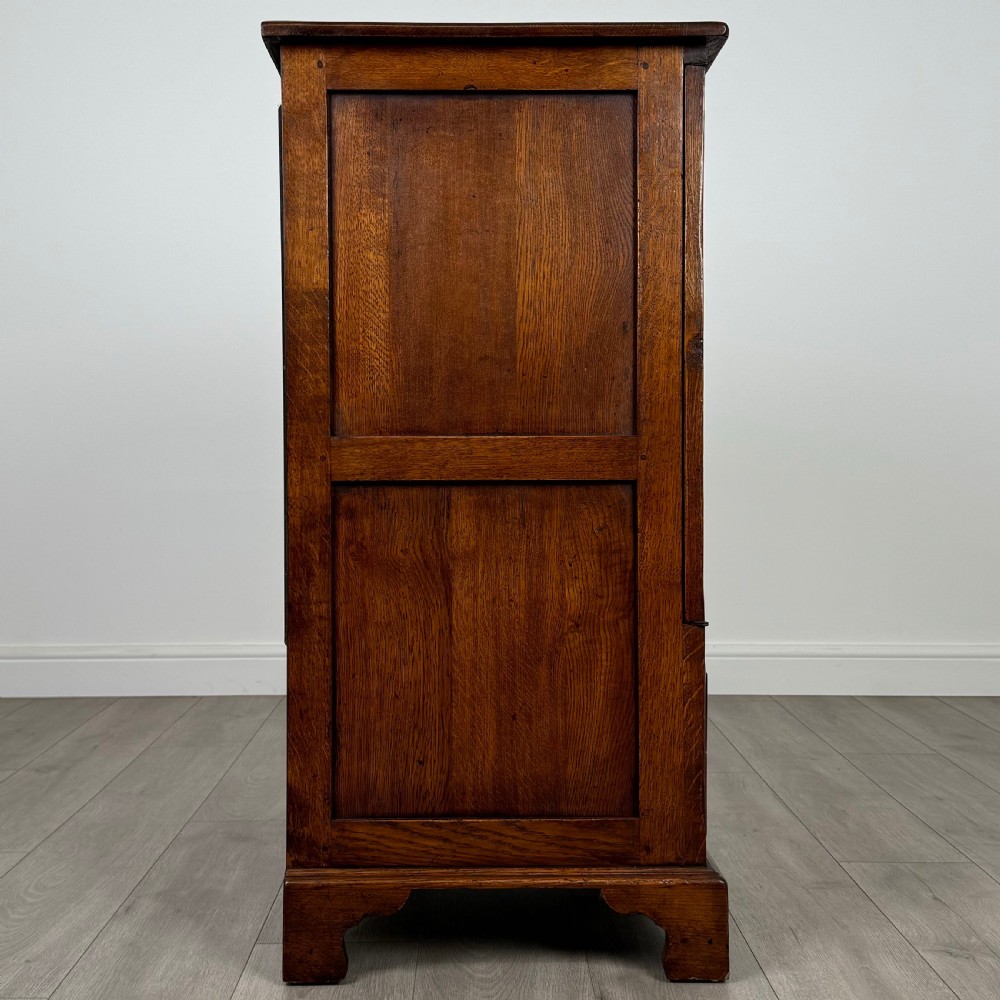Antique 20th Century Cupboard In Oak  View VIII