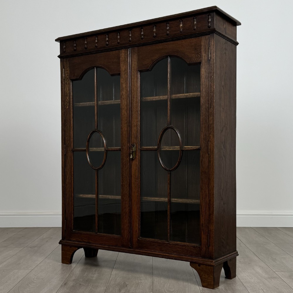  Antique 20th Century Display Cabinet In Oak  View III