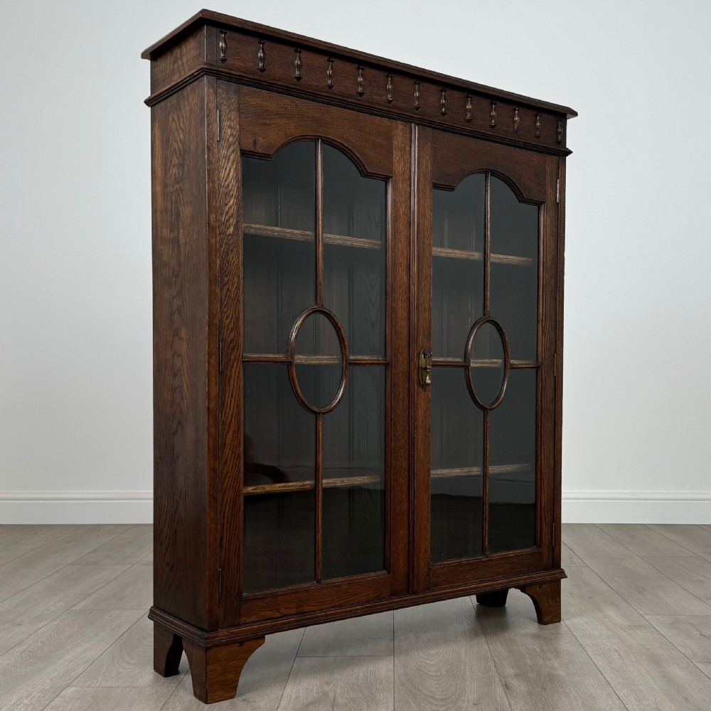  Antique 20th Century Display Cabinet In Oak  View IX