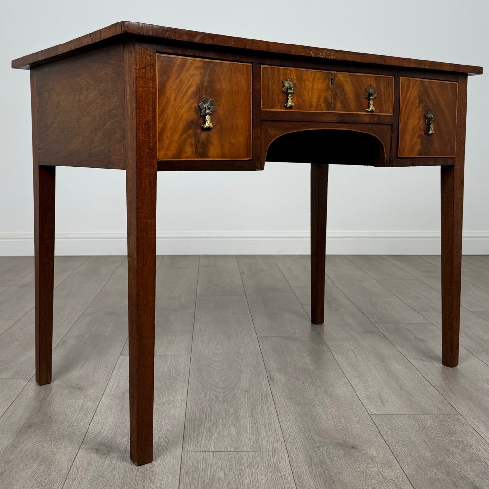 Antique 19th Century Good Quality Writing Table In Mahogany  View VIII