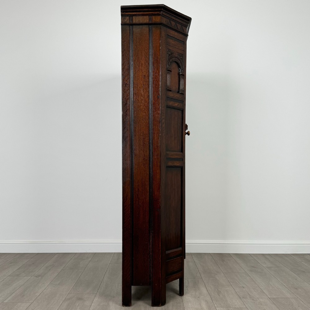  Antique 20th Century Fine Quality Wardrobe In Oak View VIII