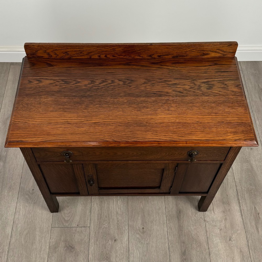 Antique 20th Century Good Quality Cupboard In Oak  View X